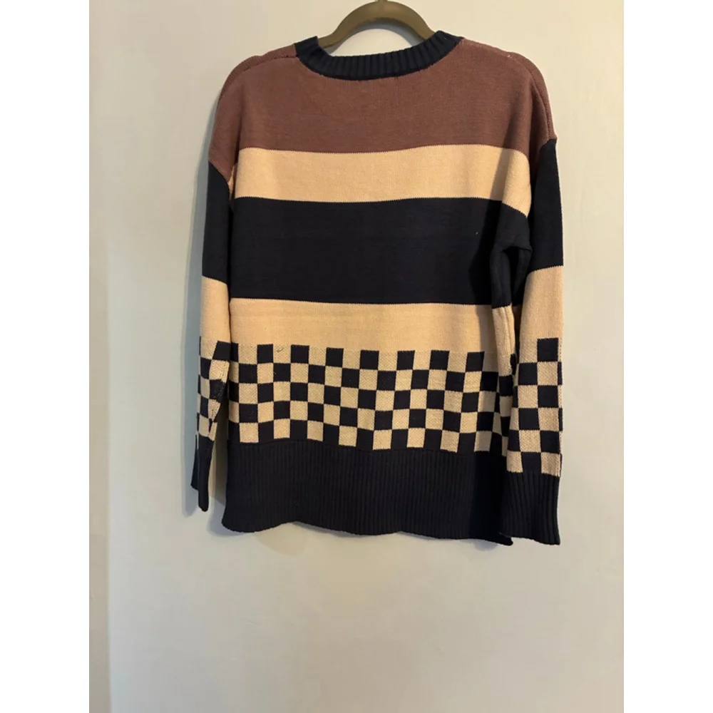 NWT Hem & Thread Pullover Sweater Size Small - Picture 4 of 7